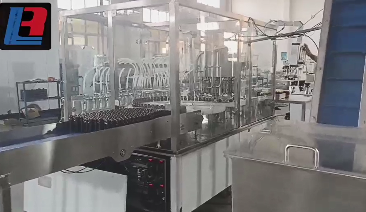 口服液高速灌装轧盖机