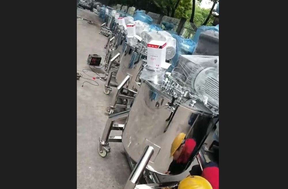 不銹鋼攪拌罐1