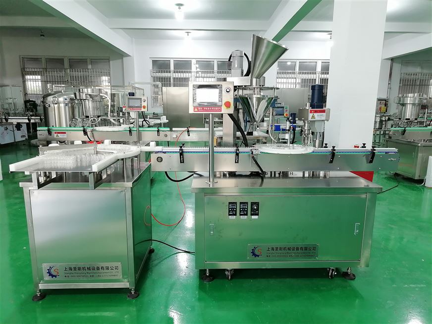 小瓶口1g粉末分兩次灌裝，零撒漏秘訣