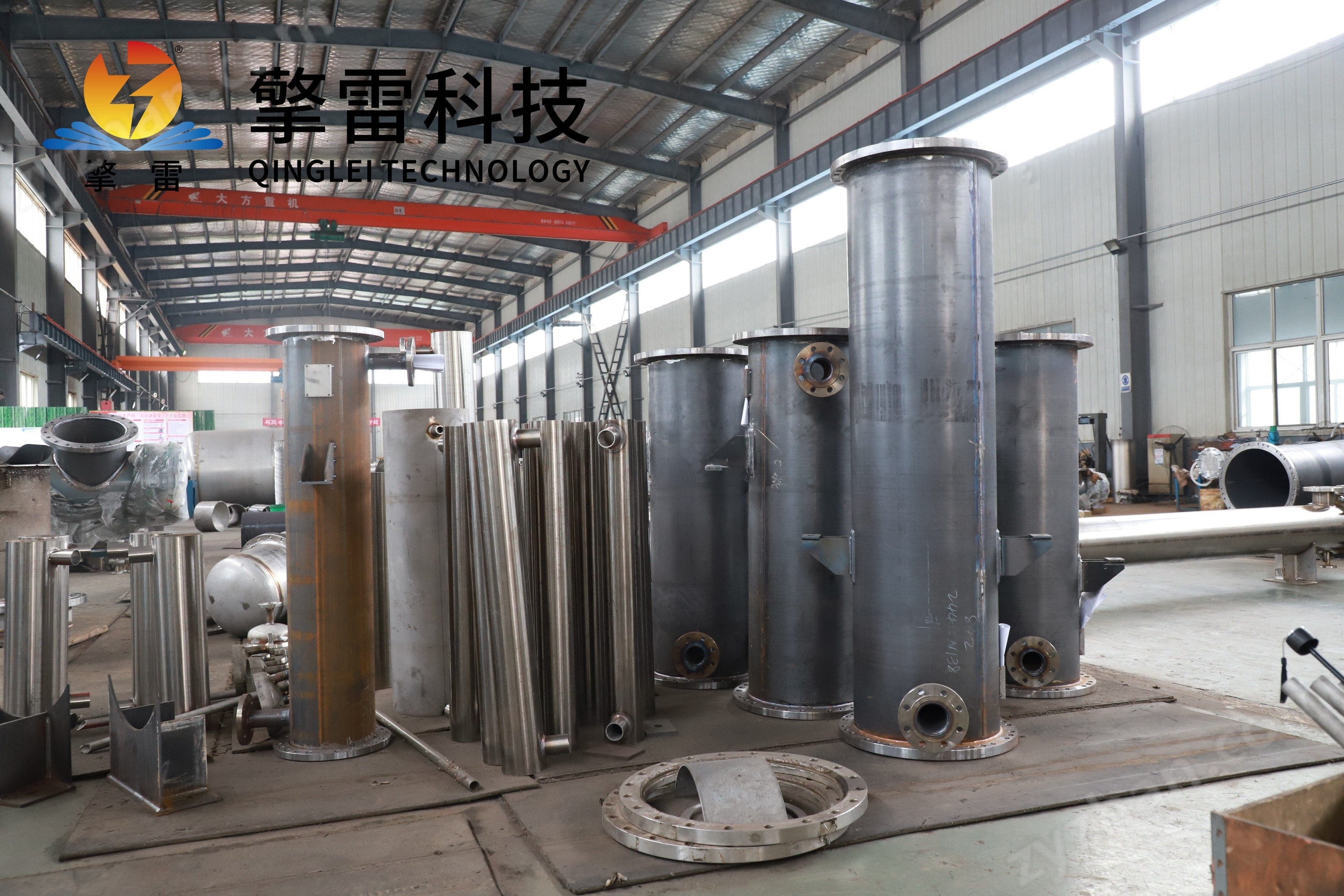 IMG_5575.JPG 鋼制列管式熱交換器制藥應(yīng)用