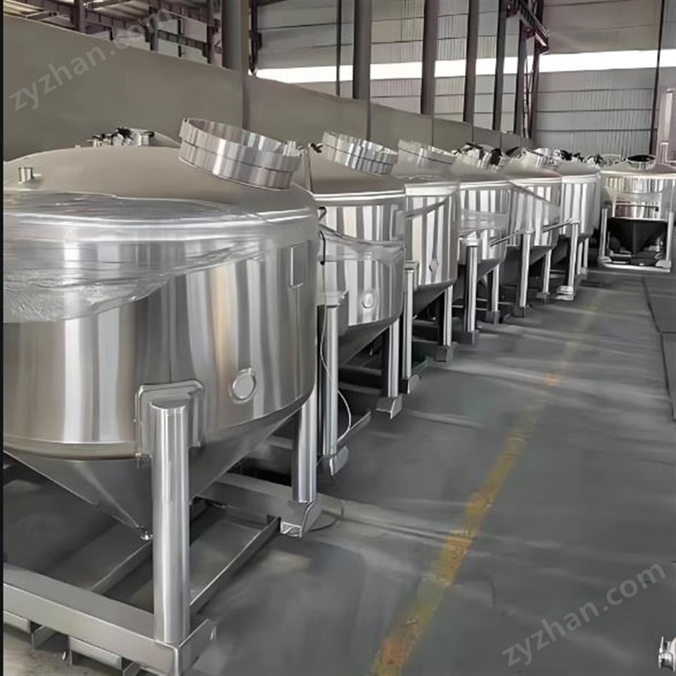 不锈钢粉末料仓视频