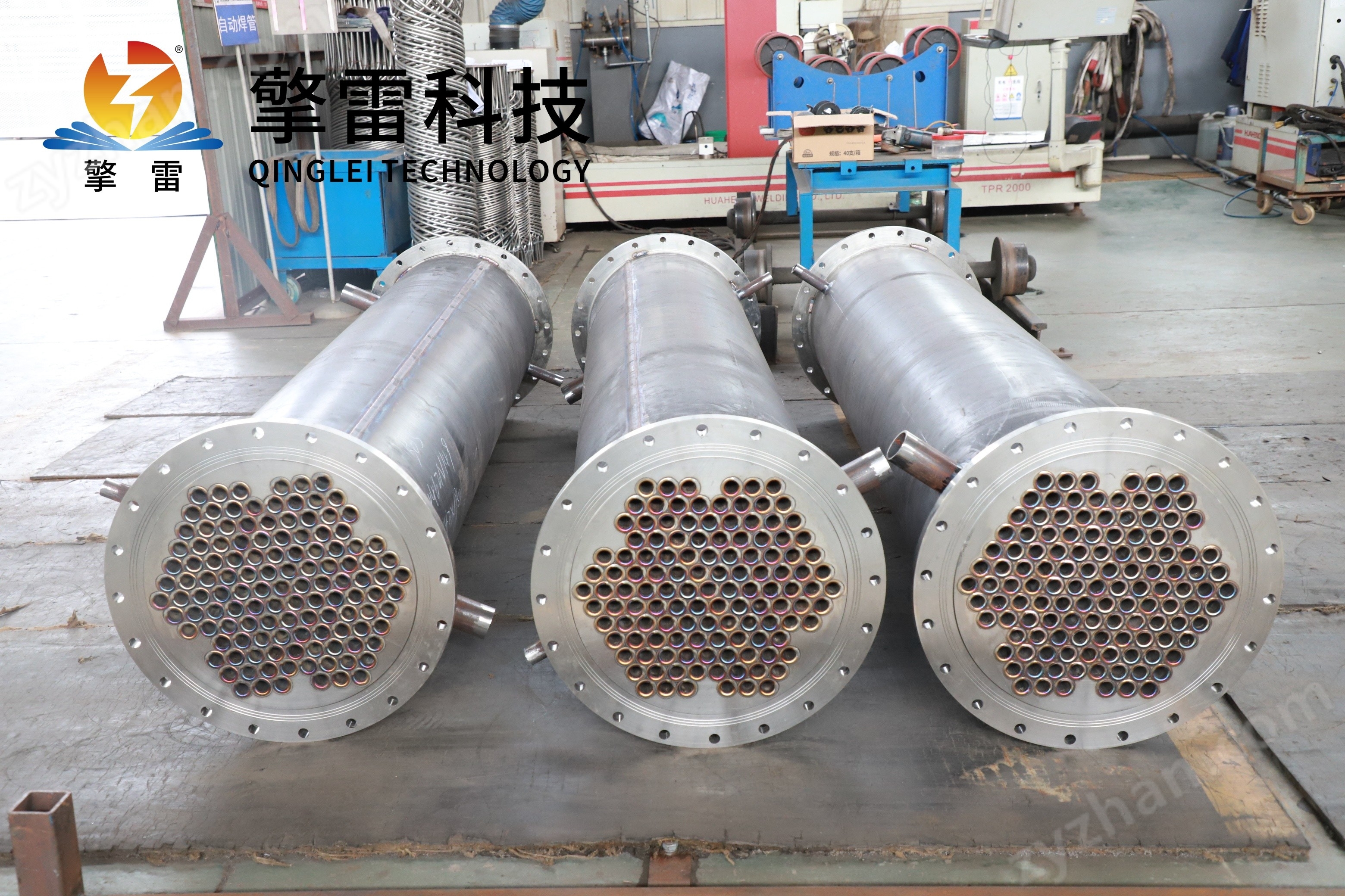 IMG_5610.JPG 丙二醇列管換熱設(shè)備化工應(yīng)用